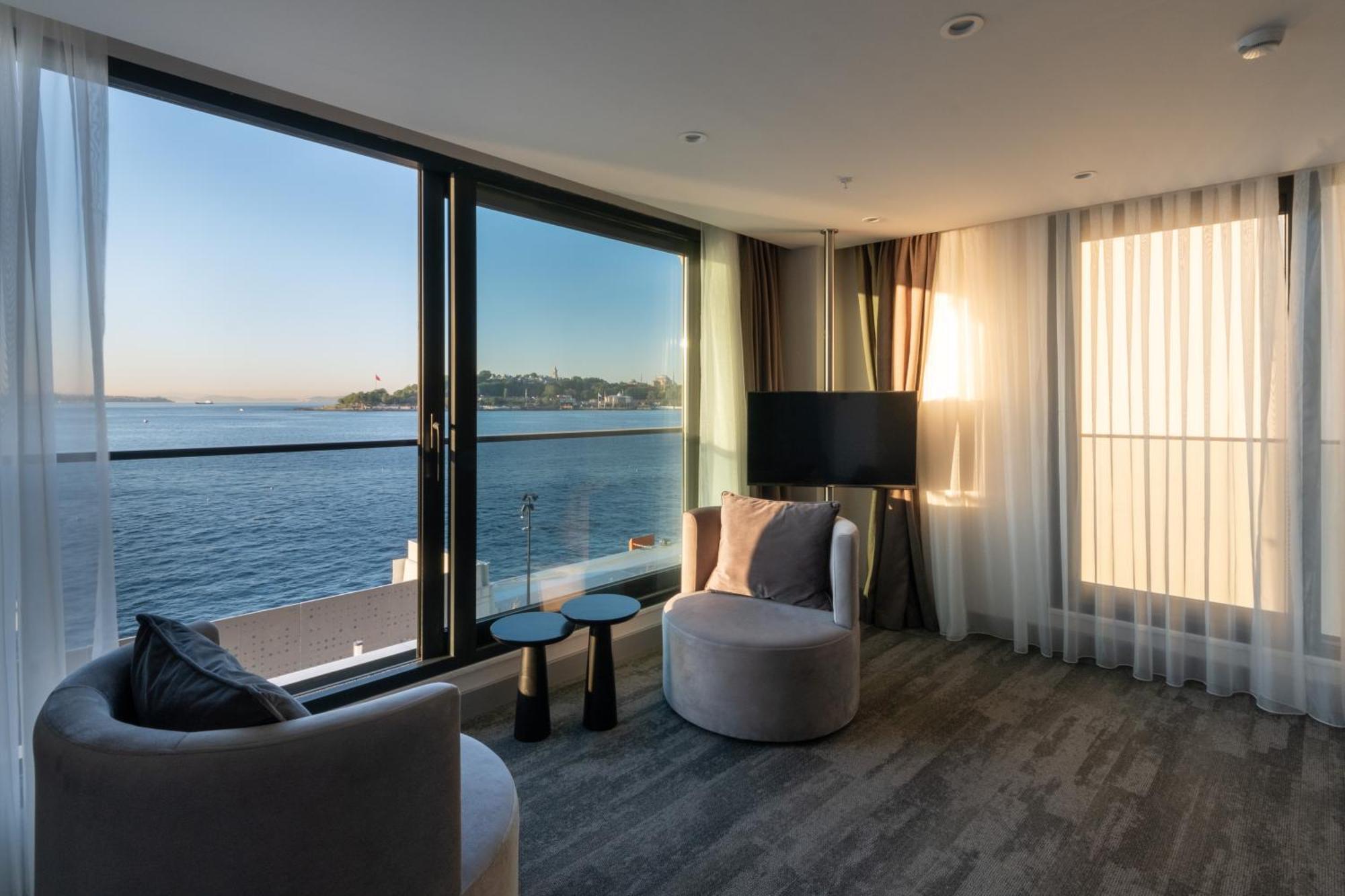 Pera Bosphorus Hotel 伊斯坦布尔 外观 照片